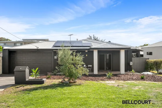 4 Parklands Square, Riverton, WA 6148
