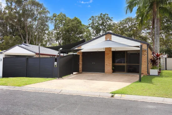4 Parkside Circuit, Robina, Qld 4226
