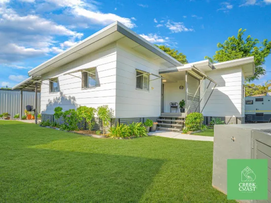 4 Parrot, Tin Can Bay, Qld 4580
