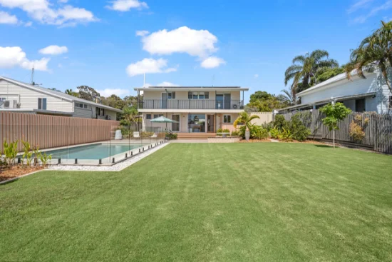 4 Partridge Close, Torquay, Qld 4655