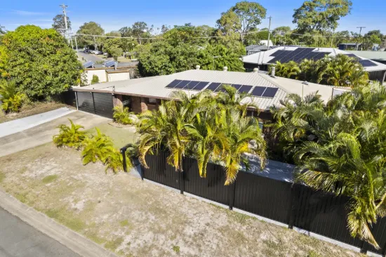 4 Patrick Street, Beachmere, Qld 4510