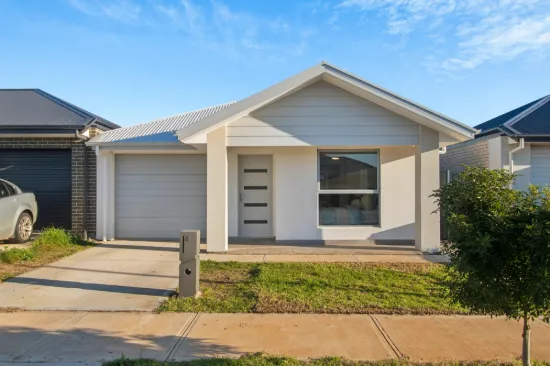 4 Patrone Street, Munno Para, SA 5115