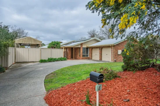 4 Peninsular Court, Thurgoona, NSW 2640