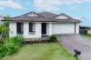 4 Piccadilly Place, Forest Lake, Qld 4078
