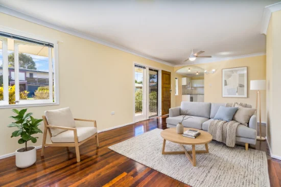 4 Prenter Crescent, Kippa-Ring, Qld 4021