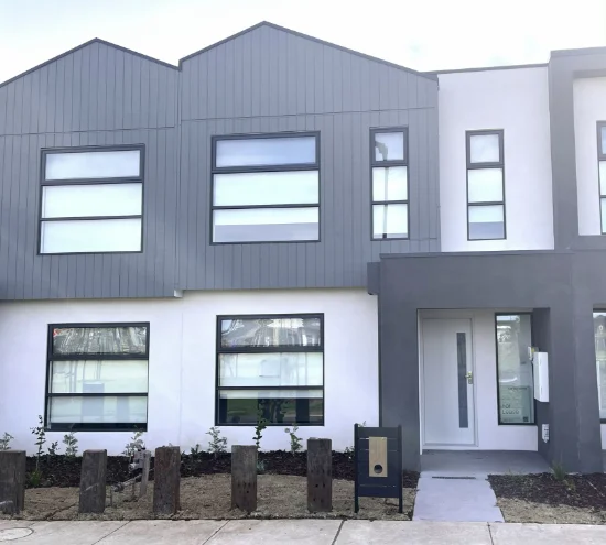 4 Prosecco Vista, Fraser Rise, Vic 3336