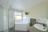 4 Pyrus Gardens, Yakamia, WA 6330-Image