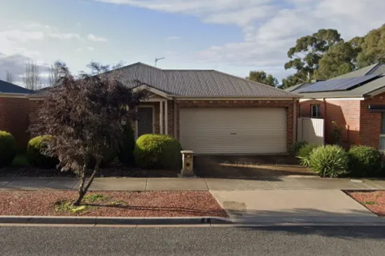 4 Queen Street, Kangaroo Flat, Vic 3555