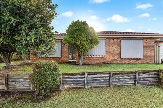 4 Quinton Close, Rutherford, NSW 2320