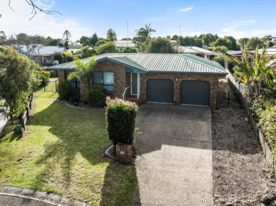4 Radiata Court, Darling Heights, Qld 4350