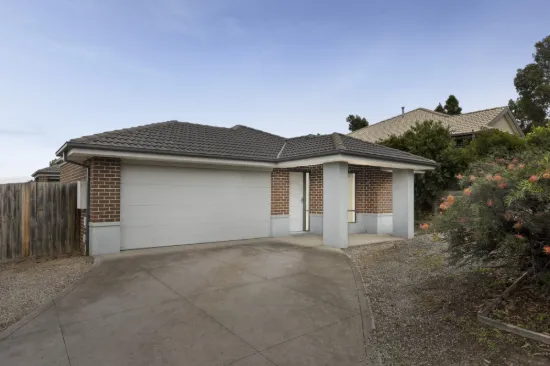 4 Raine Court, Sunbury, Vic 3429