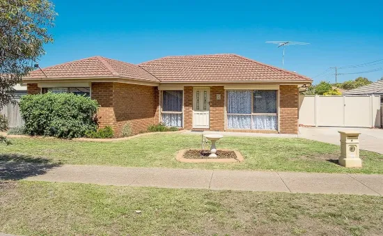 4 Redhill court, Craigieburn, Vic 3064