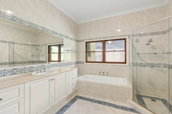 4 Reflection Drive, Louth Park, NSW 2320-Image