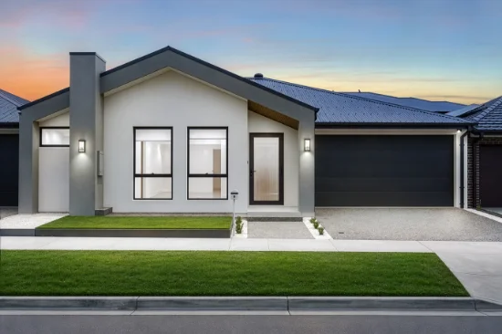 4 Ringtail Place, Mickleham, Vic 3064