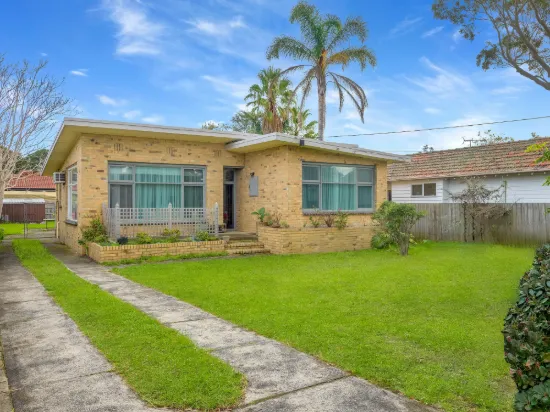 4 Rosslyn Avenue, Seaford, Vic 3198