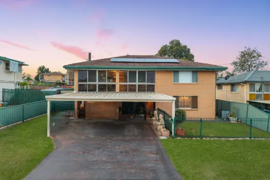 4 Rumsey Drive, Raceview, Qld 4305