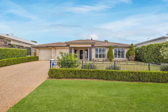 4 Saba Court, Middle Ridge, Qld 4350