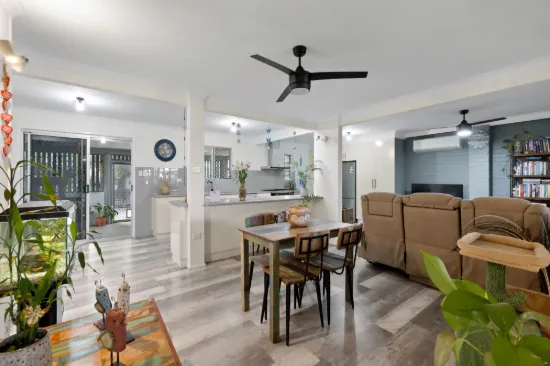 4 Saint Bees Avenue, Bucasia, Qld 4750
