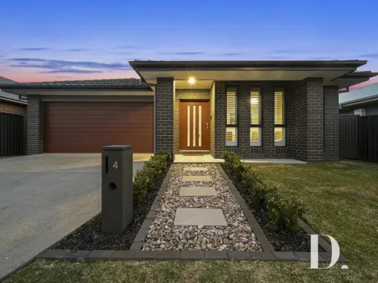 4 Sandcastle Drive, Sandy Beach, NSW 2456