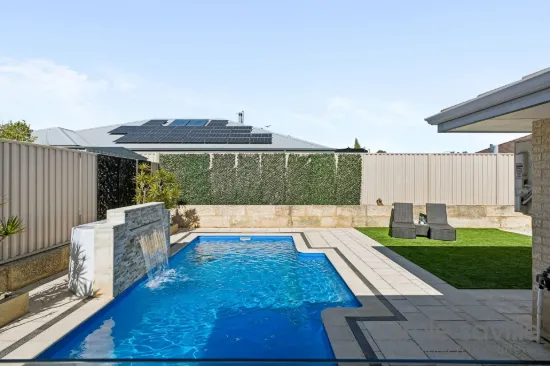 4 Saponara Drive, Sinagra, WA 6065