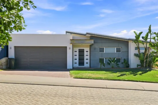 4 Schooner Pass, Glenfield, WA 6532