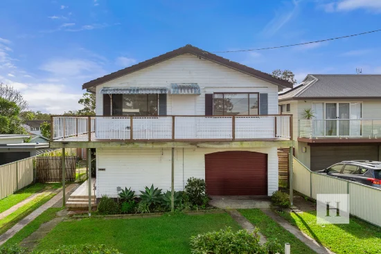 4 Second Ave, Toukley, NSW 2263