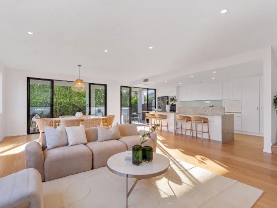 4 Sequana Avenue, Mermaid Waters, Qld 4218