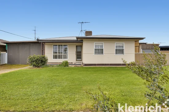 4 Seventh Street, Minlaton, SA 5575