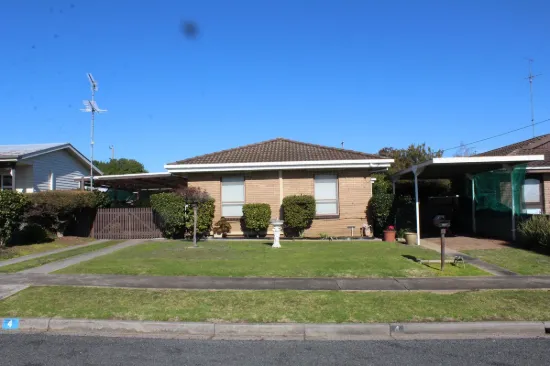 4 Shanahan Court, Hamilton, Vic 3300
