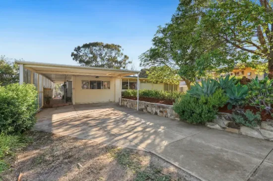 4 Sherley Drive, Para Hills, SA 5096