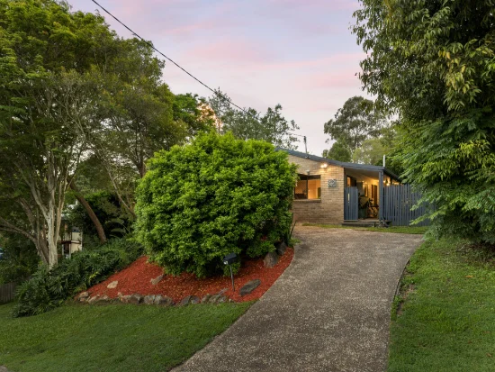 4 Sherwood Crescent, Bellbird Park QLD 4300-Image
