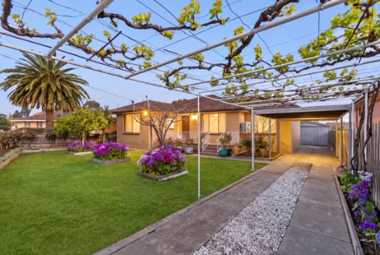 4 Shipley Court, Sunshine North, Vic 3020