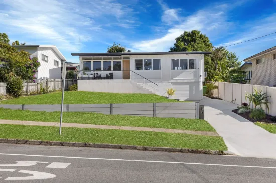 4 Shirley St, Southport, Qld 4215