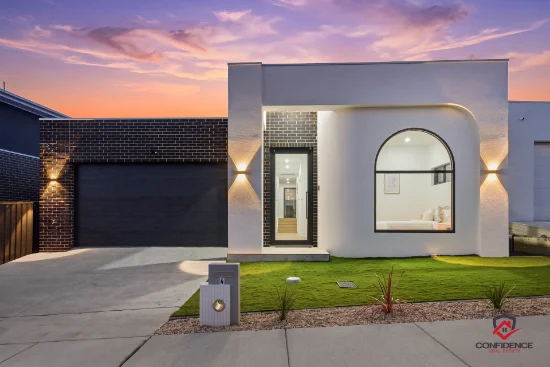 4 Skyring Street, Whitlam, ACT 2611