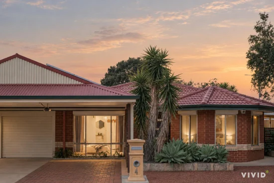4 Skyros Mews, Stratton, WA 6056