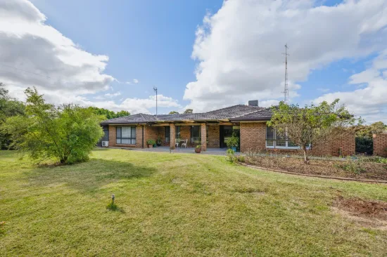 4 Smith Road, Robinvale, Vic 3549