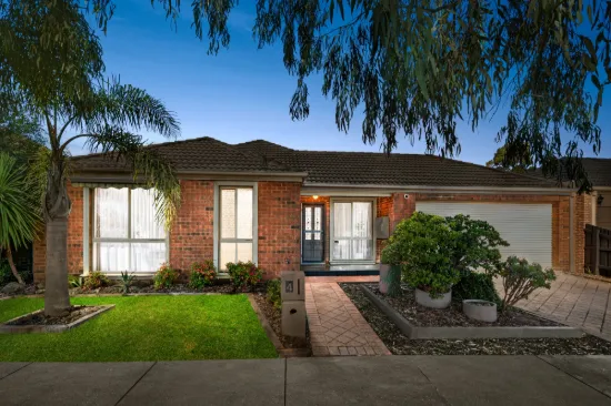 4 Solaire Way, South Morang, Vic 3752