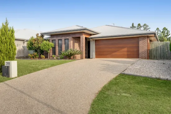4 Sorrento Drive, Kearneys Spring, Qld 4350