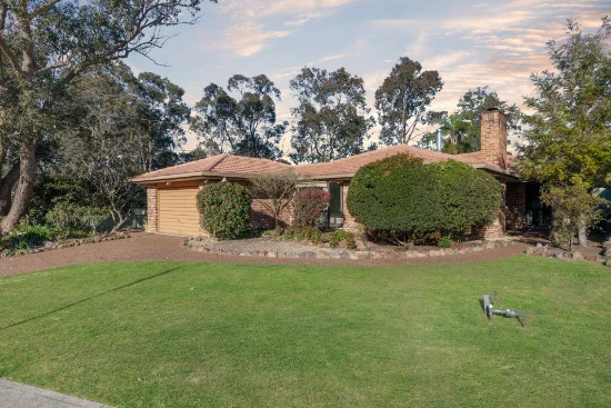 4 South Seas Drive, Ashtonfield, NSW 2323