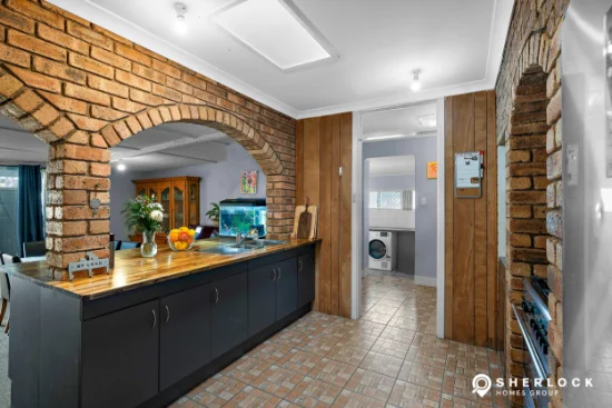 4 Spencer Road, Kelmscott, WA 6111