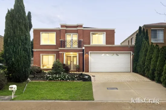 4 Spring Rise, Glen Waverley, Vic 3150