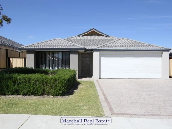 4 Strowan Pass, Carramar, WA 6031