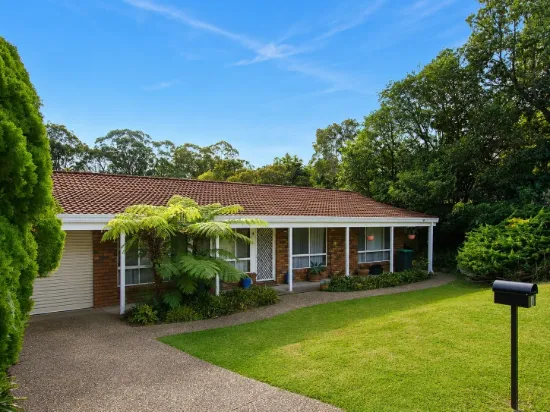 4 Sturt Place, Denhams Beach, NSW 2536