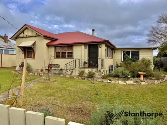 4 Symes Street, Stanthorpe, Qld 4380
