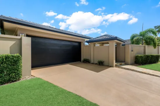 4 Tain Court, Sorrento, Qld 4217