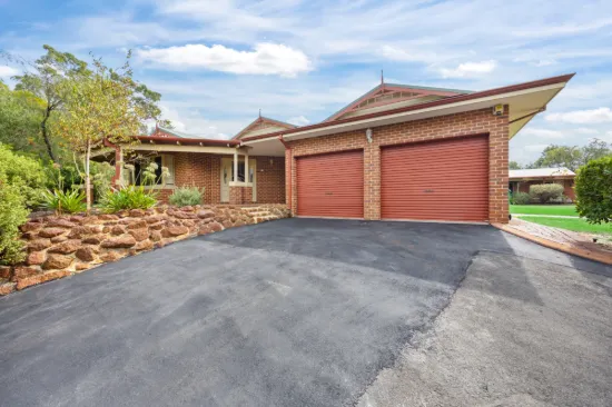 4 Talia Court, Leschenault, WA 6233