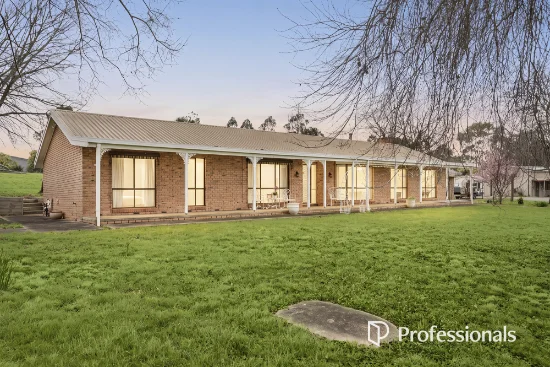 4 Tarrawarra Road, Coldstream, Vic 3770