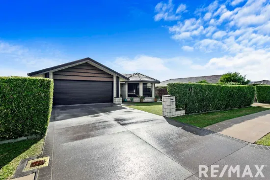 4 Tasman Drive, Urraween, Qld 4655