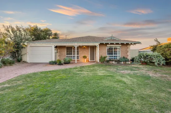 4 Tenby Close, Merriwa, WA 6030