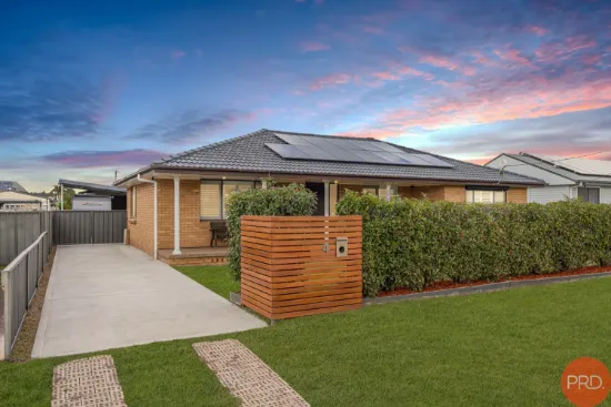 4 Tenth Street, Weston, NSW 2326